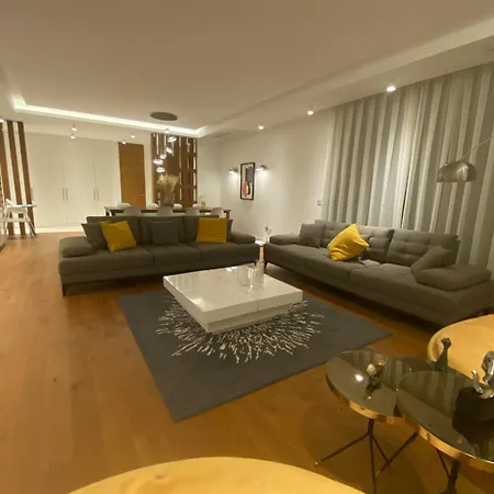 Miami Villa Cesme