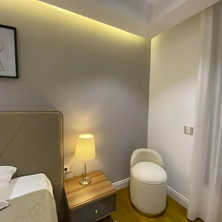 Miami Villa Cesme