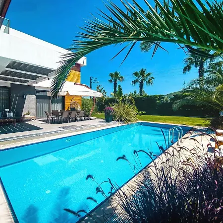 Miami * Çeşme